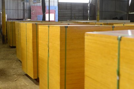 建筑木模板為什么要和建筑木方搭配使用?