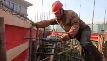 時值冬季，關于建筑模板施工防水工作