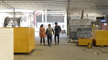 鐵紅面建筑模板南寧廠家供應